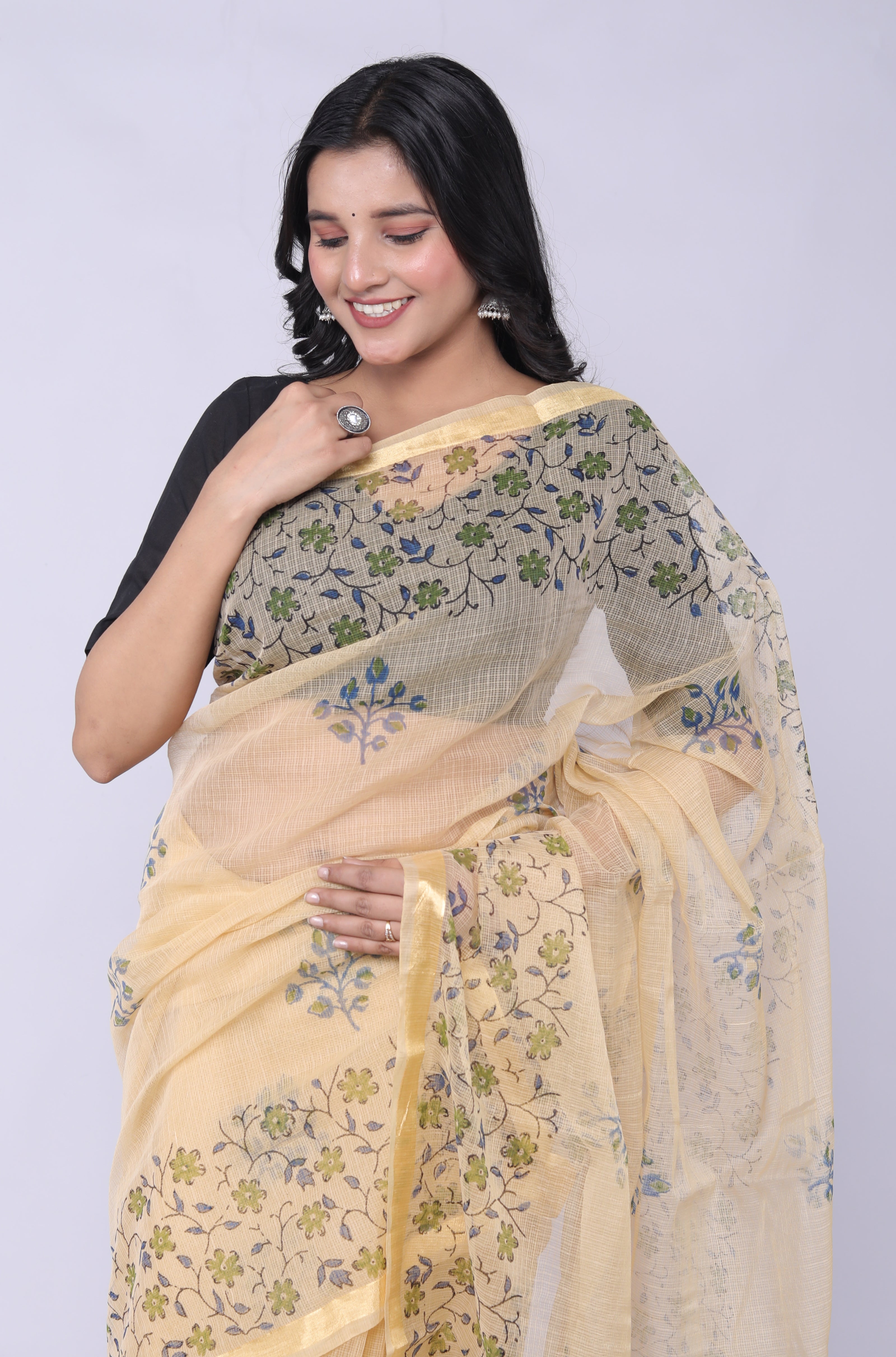 RAJGLOBAL Self Design Embroidered Kota Doria Cotton Blend Saree with Unstitched Blouse Light Yellow 22