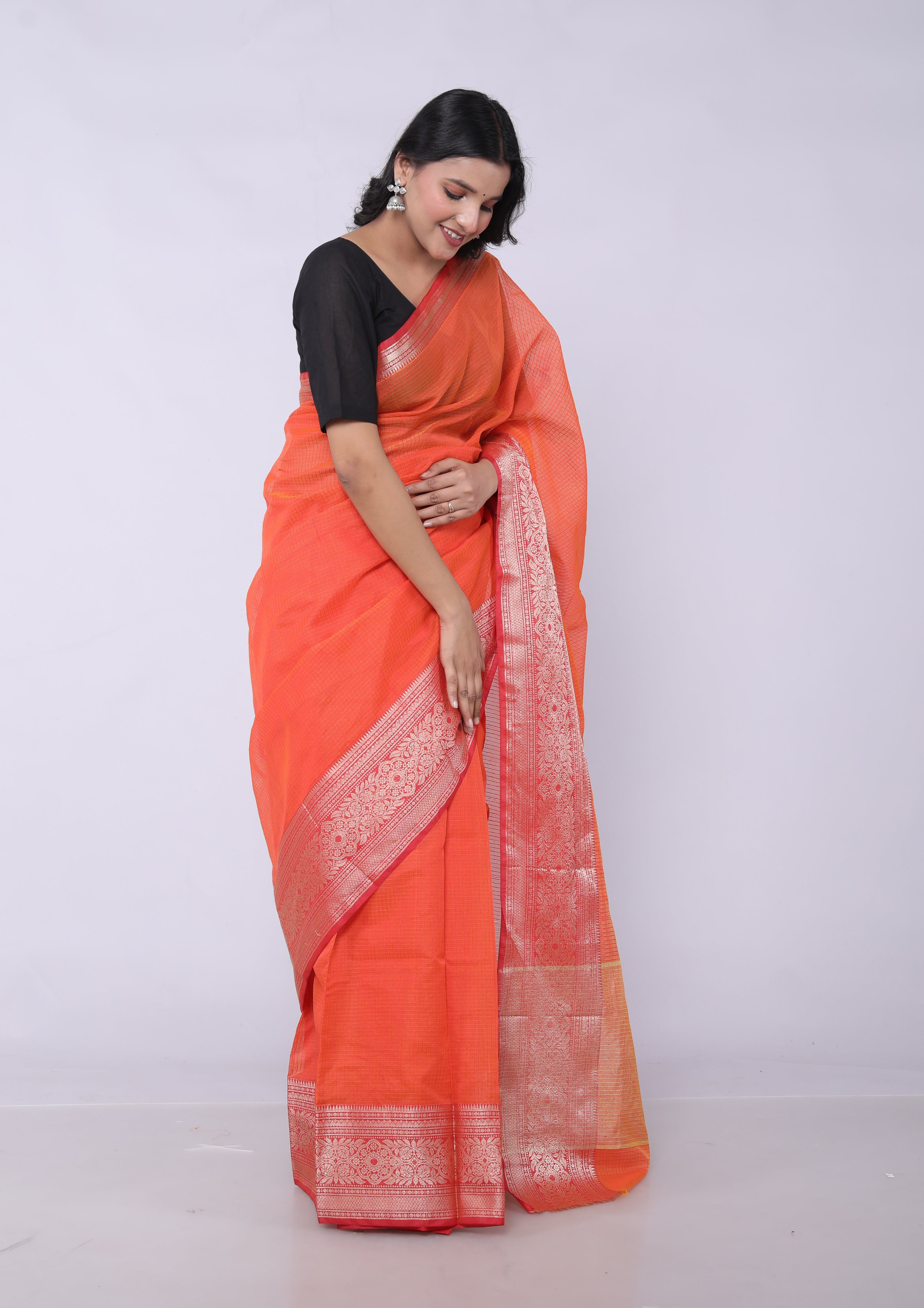 RAJGLOBAL Kota Doria Broad Zari Cotton Blend Saree with Unstitched Blouse Red