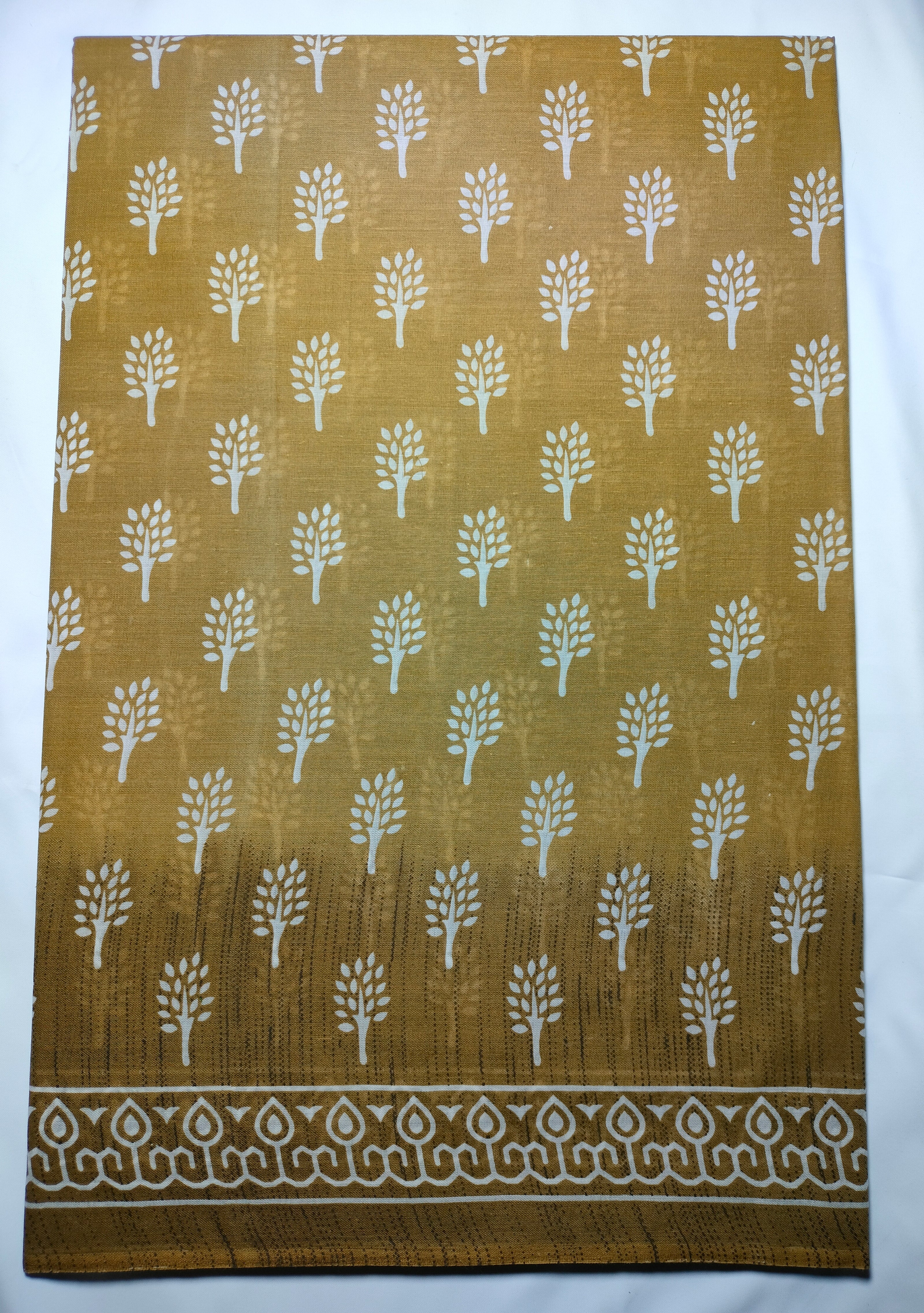 RAJGLOBAL Cotton Blend Printed Saree Brown