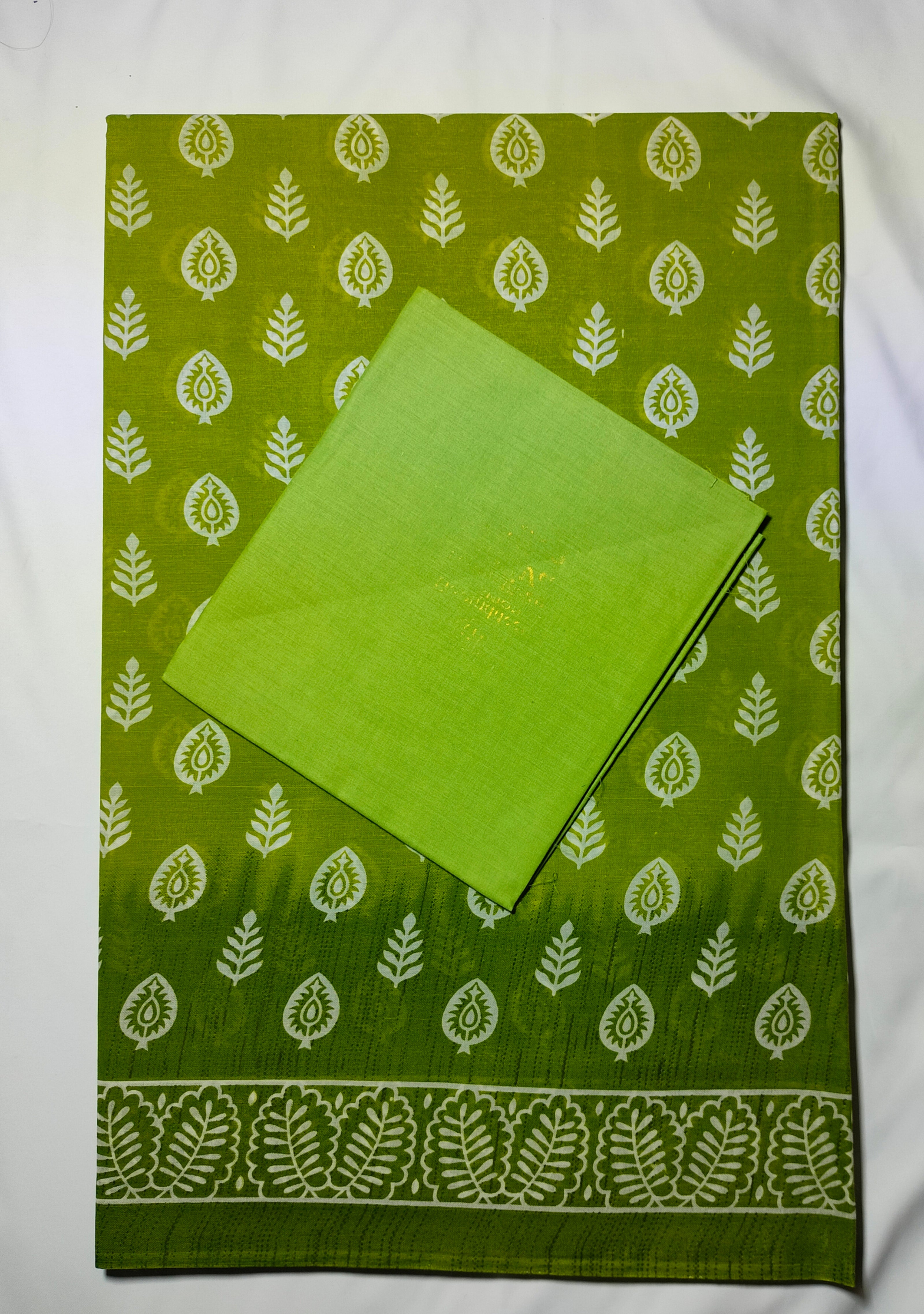RAJGLOBAL Cotton Blend Printed Saree Green